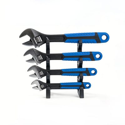 wall-mounted-adjustable-wrench-set